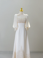 Romantic Wedding Gowns Bridal Dresses A-Line Square Neck Satin Wedding Dresses Ivory Wedding Dress Modest Wedding Gown