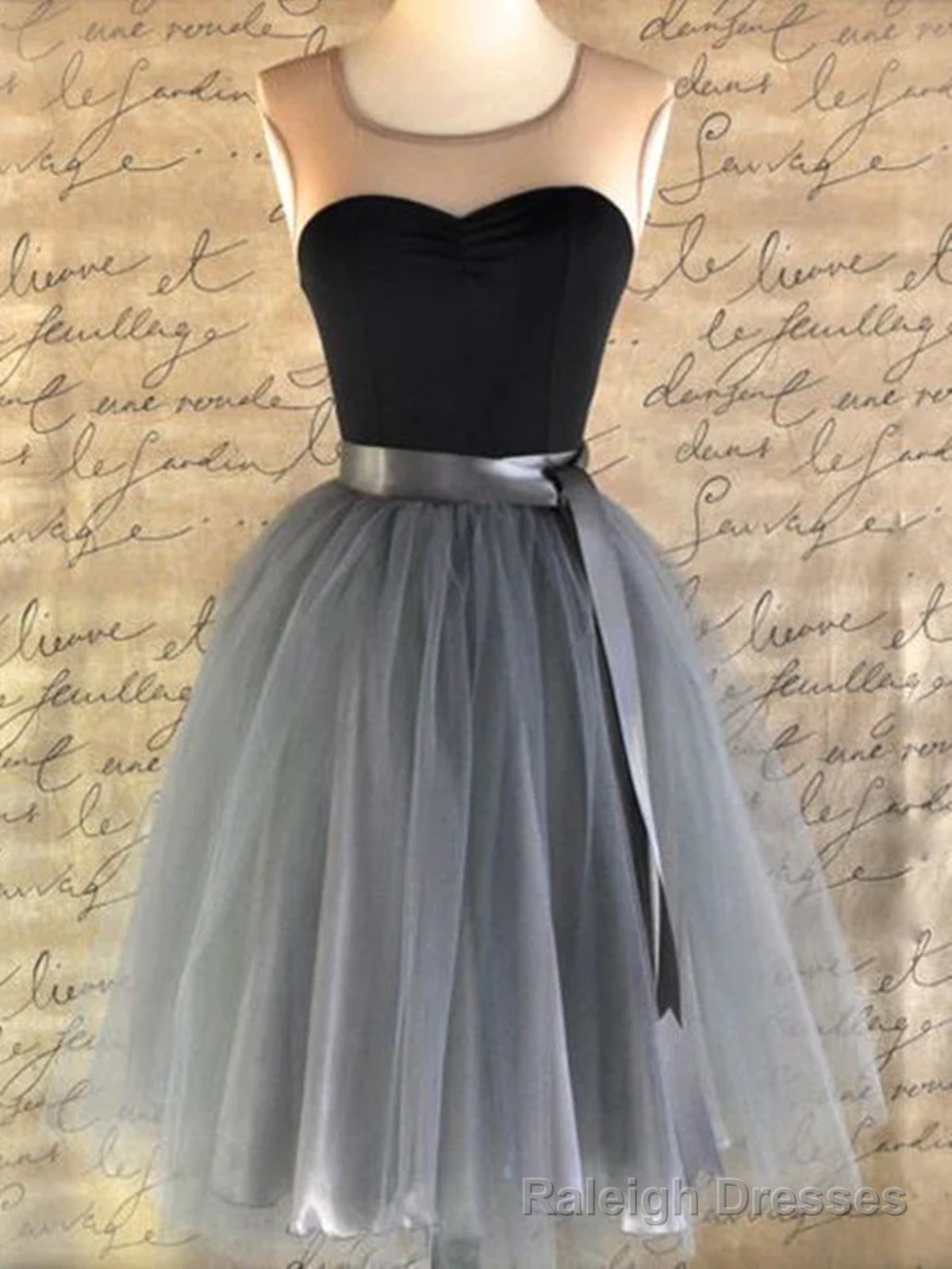 Round Neck Black Gray Tulle Short Prom Dresses, Short Black Gray Graduation Homecoming Dresses Main image