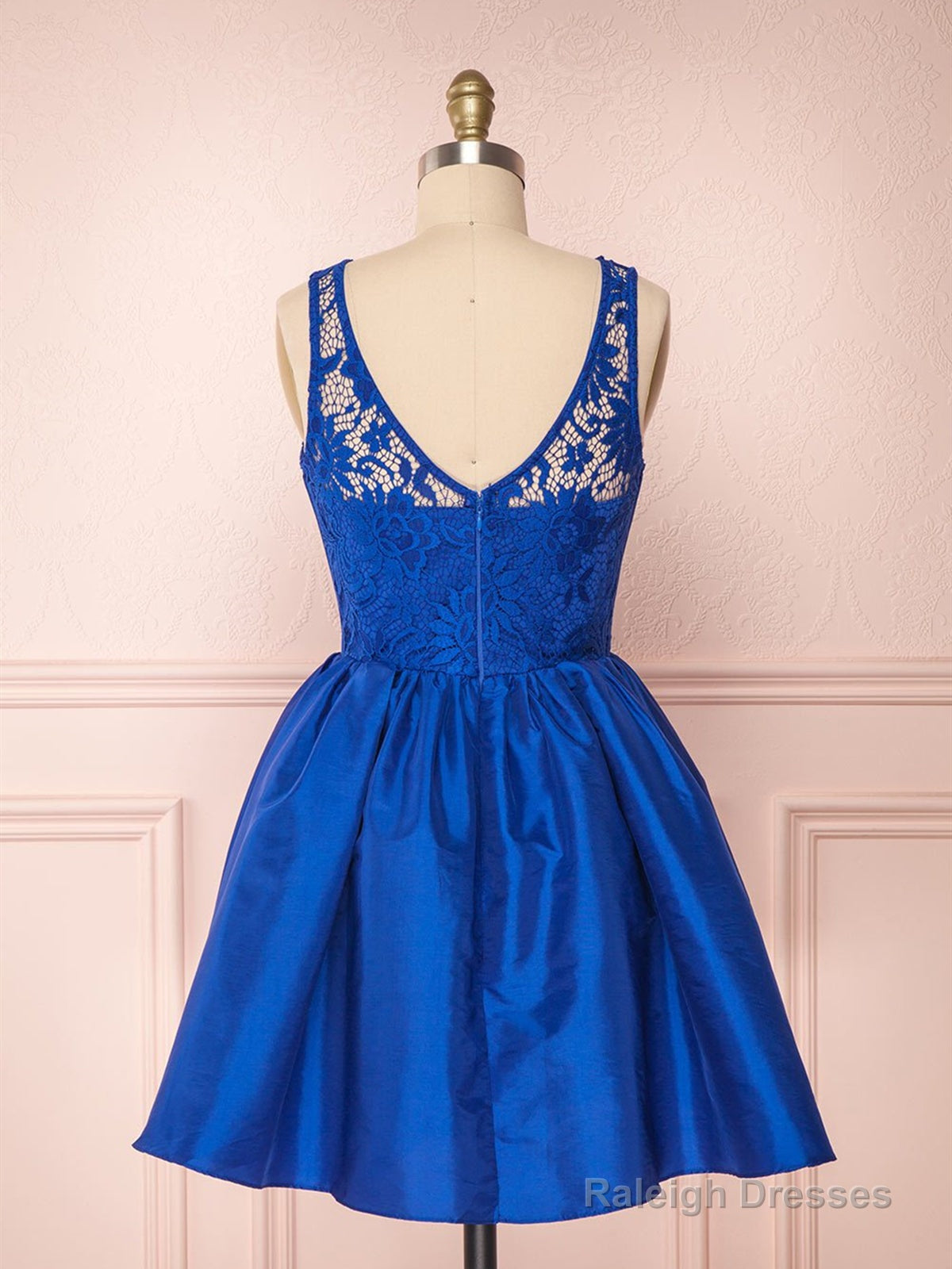 Round Neck Short Royal Blue Lace Prom Dresses, Short Royal Blue Lace Homecoming Graduation Dresses Secondary image