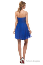 A Line Strapless Knee Length Chiffon Homecoming Dresses