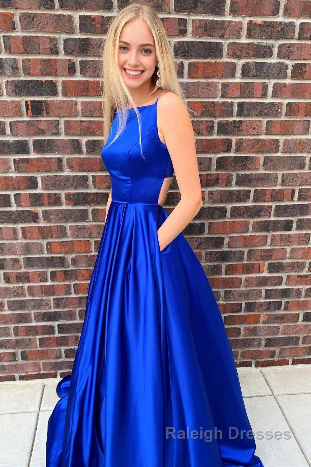 Royal Blue Spaghetti Straps Long Prom Dress with Pockets Main image