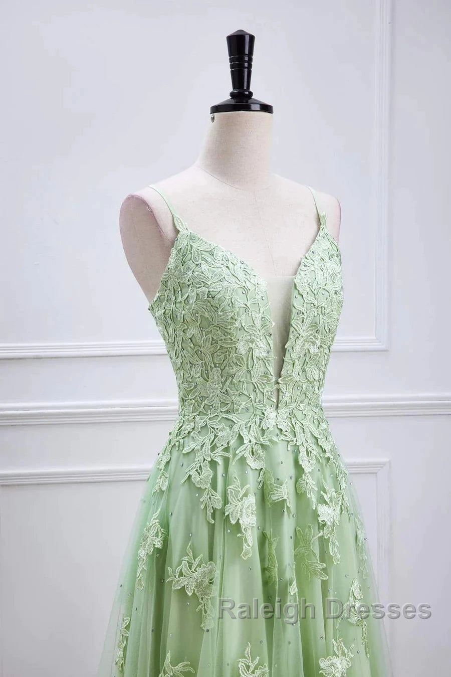 Sage Green Prom Dress Long Lace Appliques V Neck Lace-Up