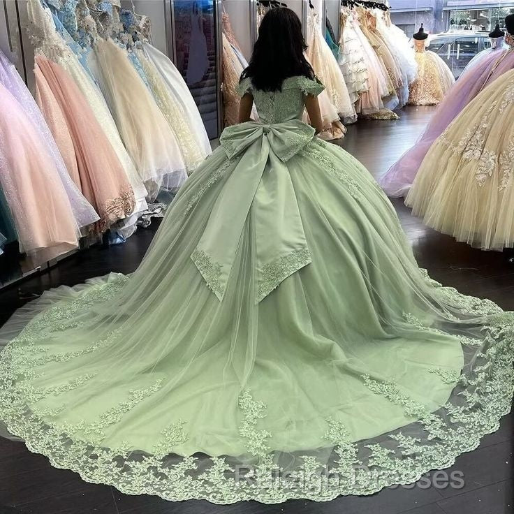 Sage Green Princess Quinceanera Dress Ball Gown Applique Off Shoulder Sweet 16 Prom Dress