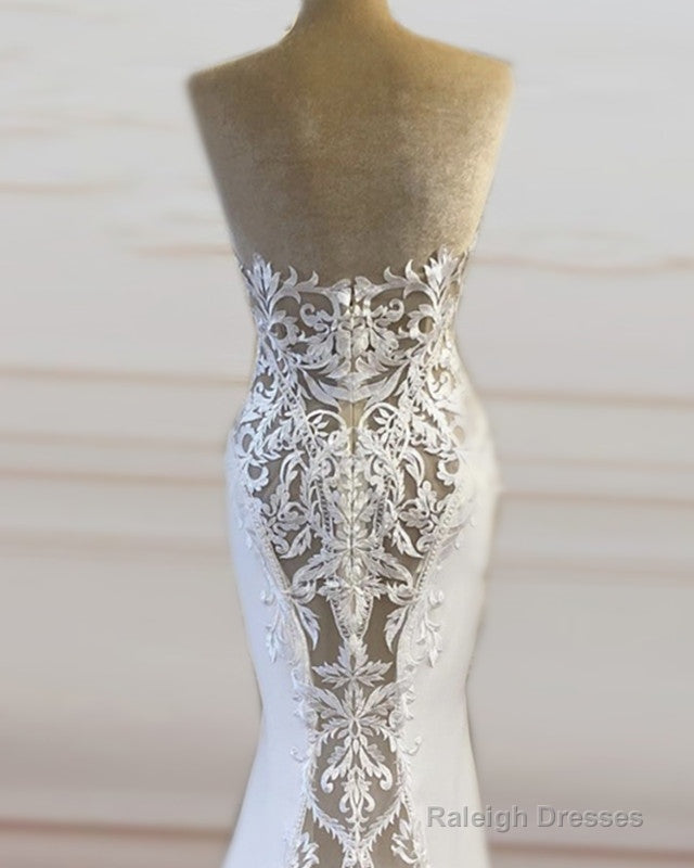 Satin Mermaid Wedding Dress Sweetheart Lace Train Secondary image