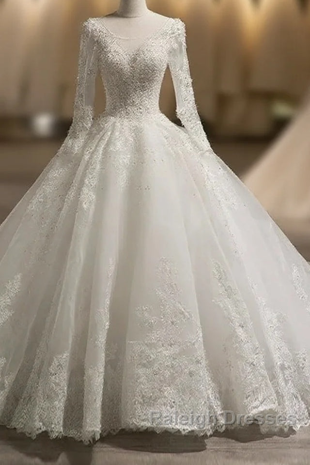 Scoop Long Sleeves Tulle Applique With Beading Chapel Train Ball Gown Wedding Dresses Main image