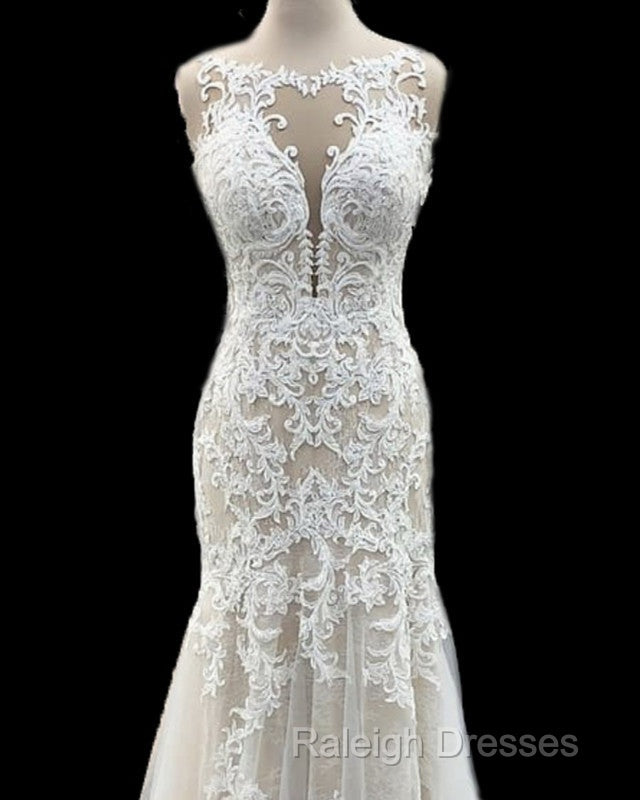 Scoop Neck Mermaid Wedding Dress Lace Court Train