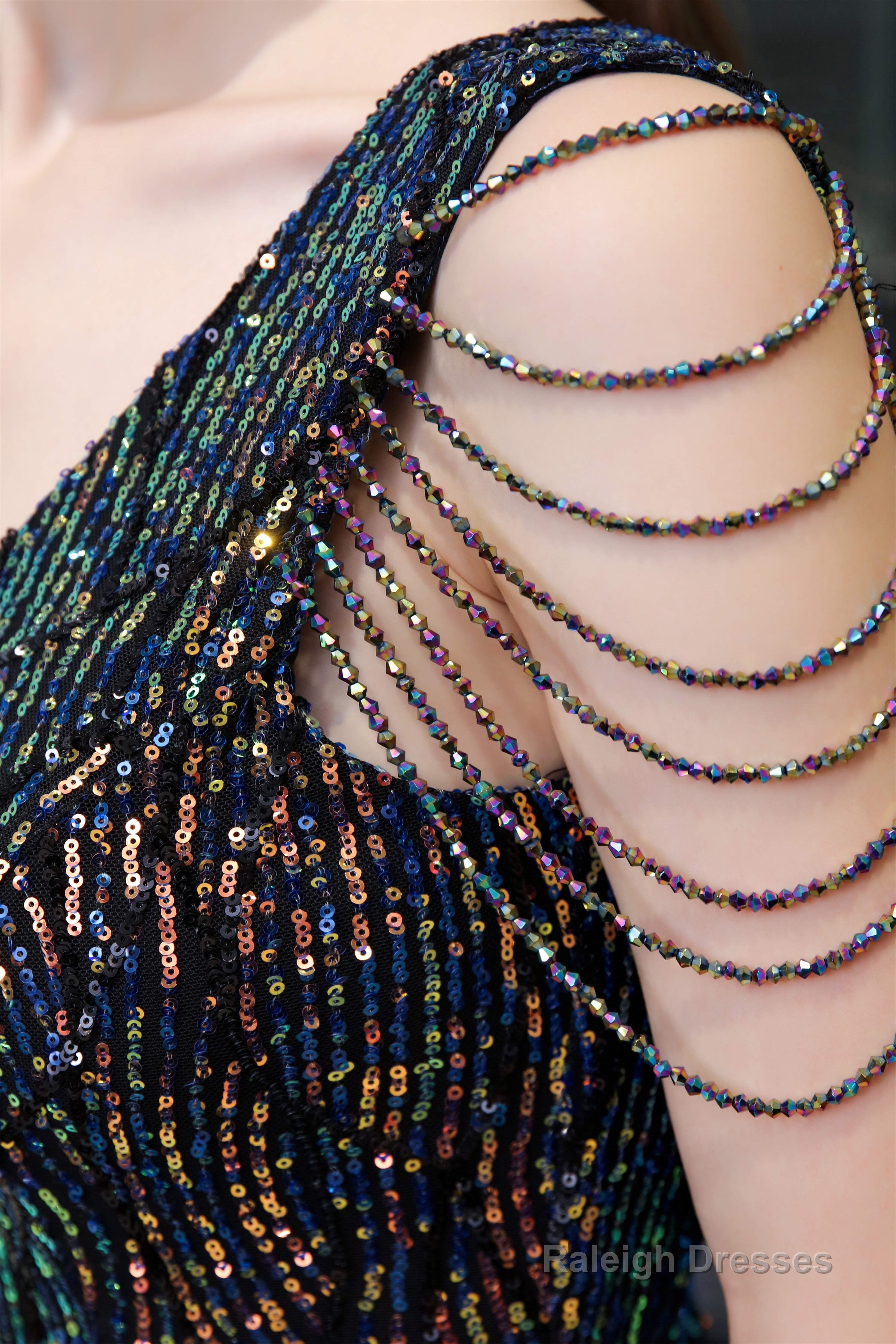 Sequin Beading Mermaid Lace V-neck Prom Dresses