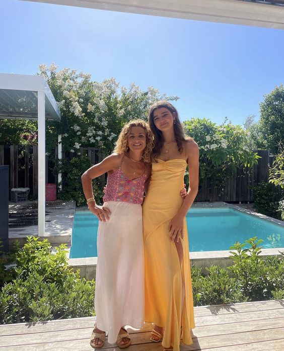 A-Line Spaghetti Straps Yellow Prom Dresses Slit Prom Dresses