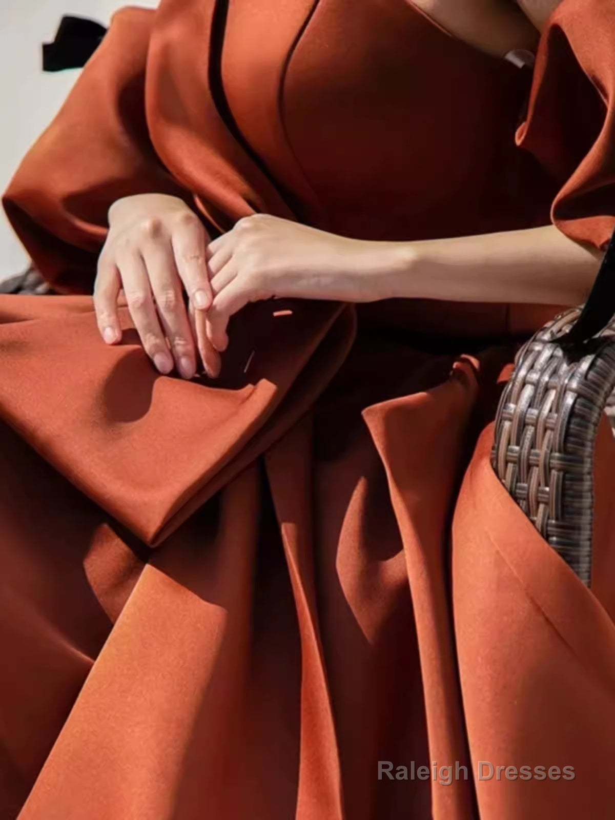 Sexy Ball Gown Off The Shoulder Party Dresses Satin Prom Dresses