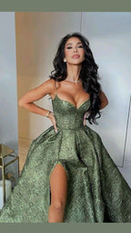 Ball Gowns Prom Gowns With Straps Green Lace Prom Dresses For Teens