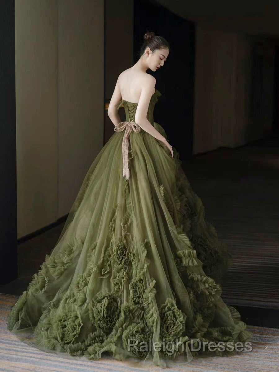 Sexy Ball Gown Strapless Neckline Green Ruffles Evening Dress Prom Dresses