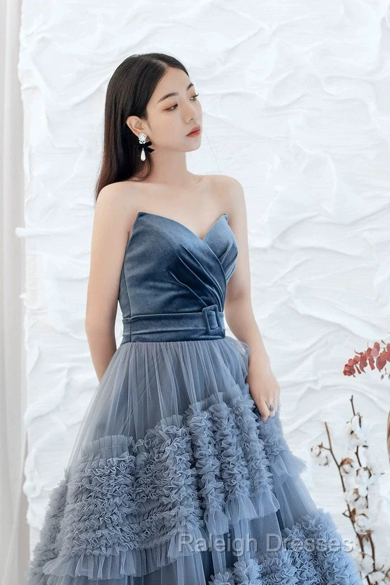 Sexy Ball Gown Sweetheart Neckline Gray Tulle Evening Dress Prom Dresses