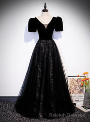 Sexy Black Tulle Sequins V-neck Short Sleeve Prom Dress