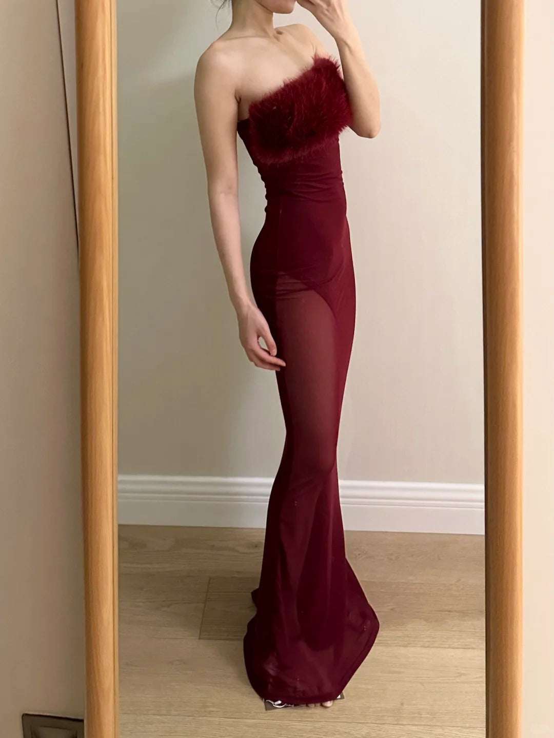 Sexy Burgundy Mermaid Strapless Mesh Long Formal Prom Dress