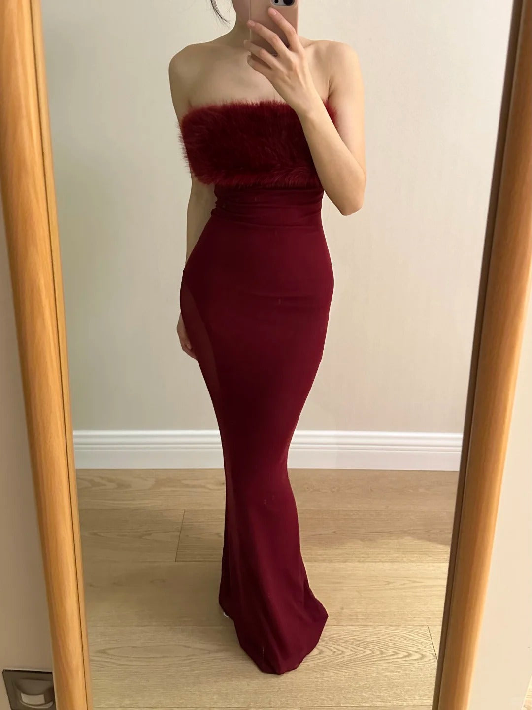 Sexy Burgundy Mermaid Strapless Mesh Long Formal Prom Dress Main image