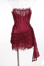Burgundy Strapless Lace Sheath Short Cocktail Dresses Homecoming Dresses