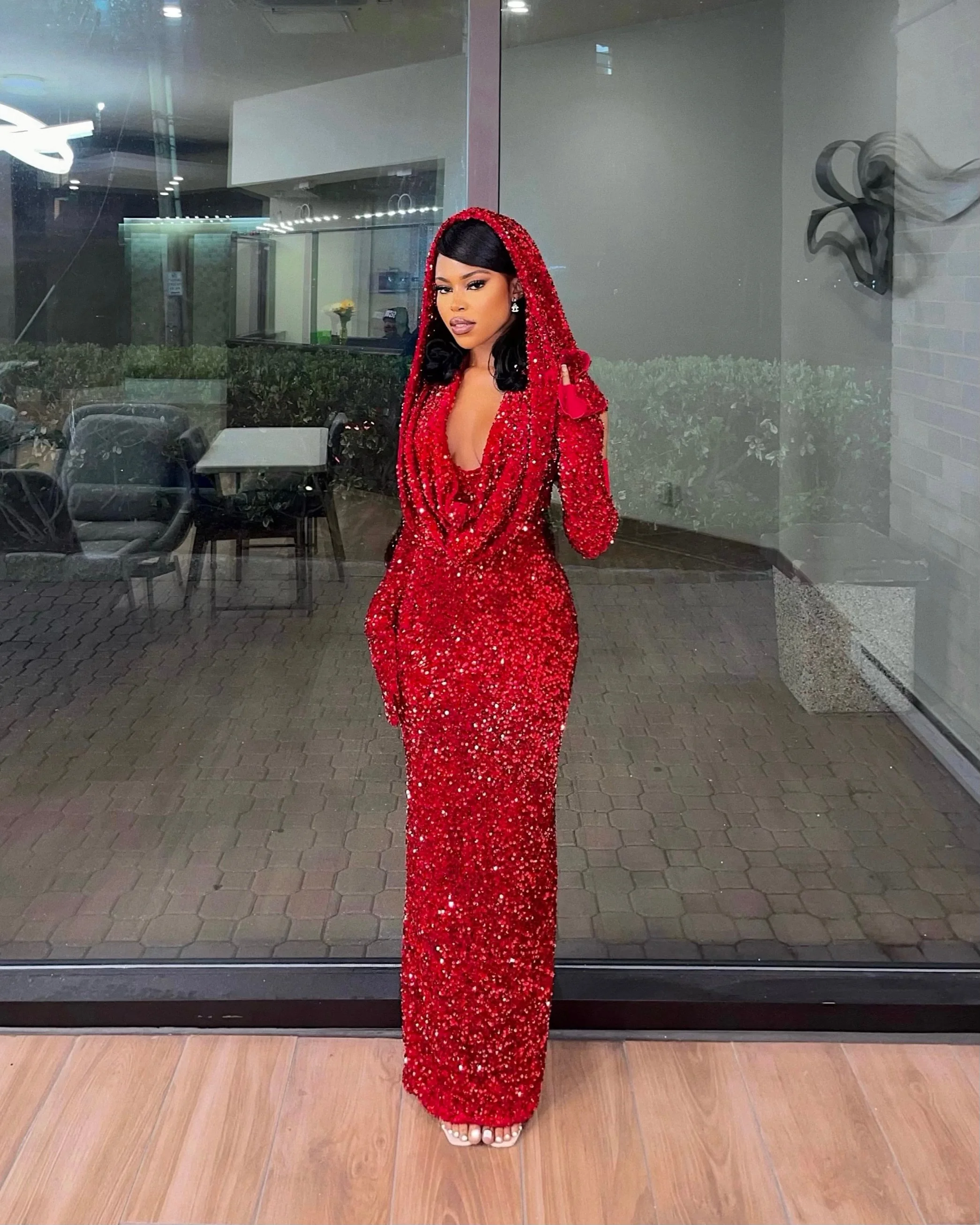 Mermaid Halter Red Sequin Prom Dresses Long With Gloves Main image