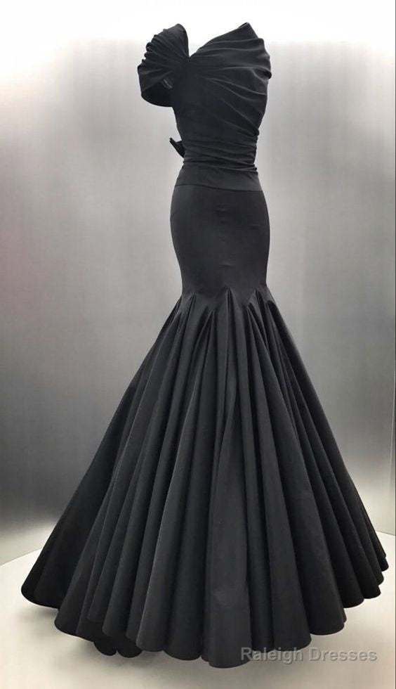 Mermaid Long Black Prom Dress