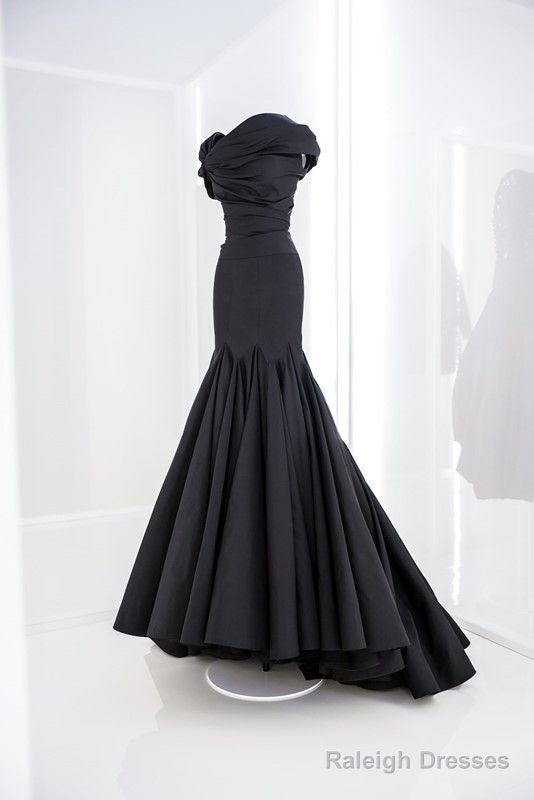 Mermaid Long Black Prom Dress Main image