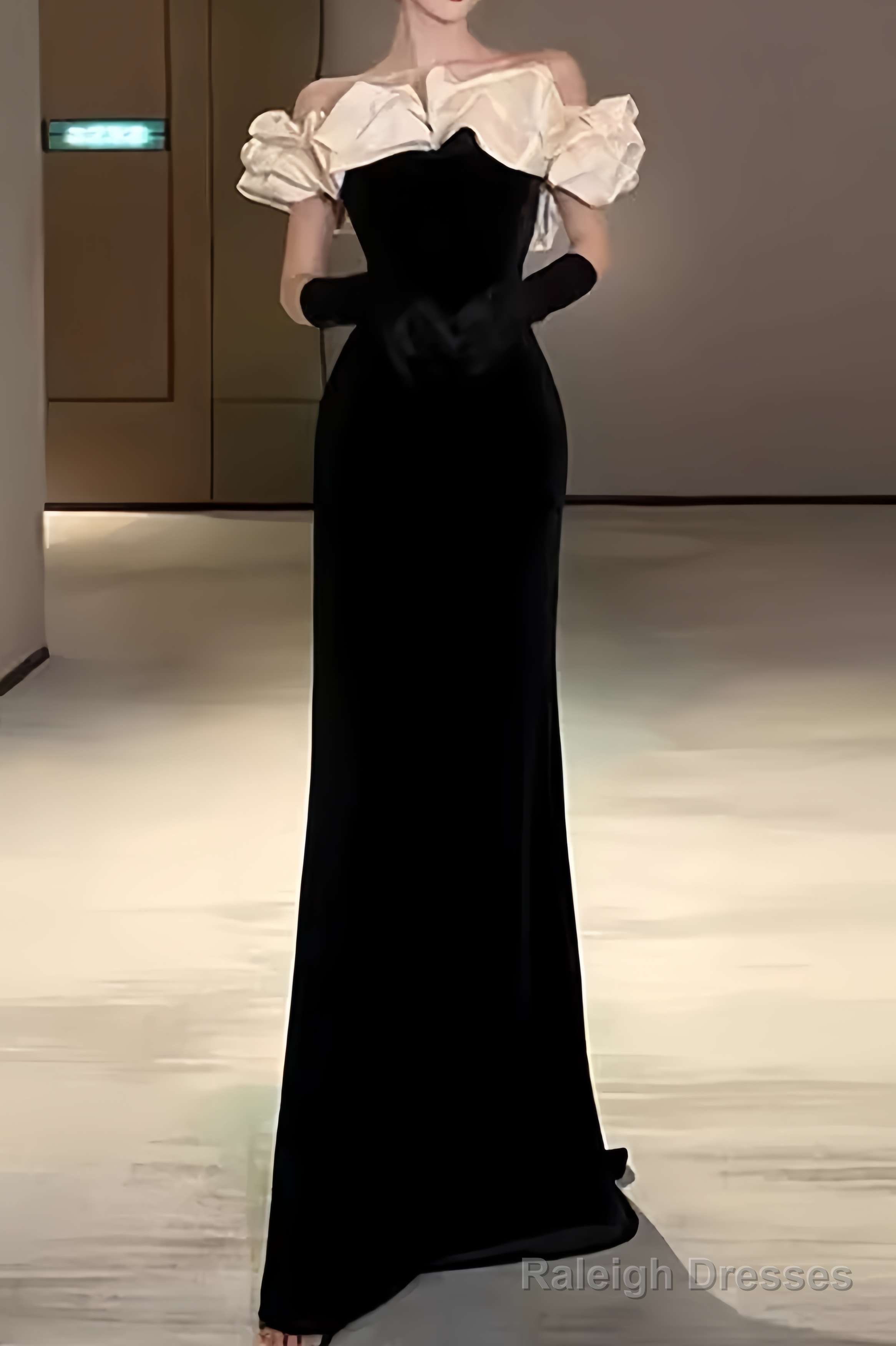 Sexy Mermaid Off The Shoulder Black Velvet Floor Length Prom Dress