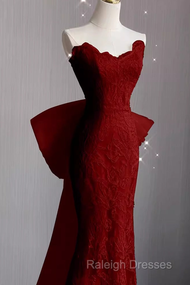 Mermaid Strapless Red Lace Long Prom Dresses