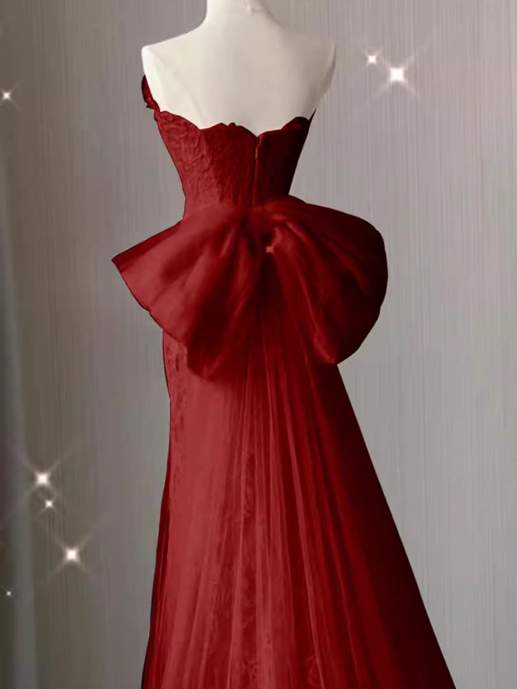 Mermaid Strapless Red Lace Long Prom Dresses
