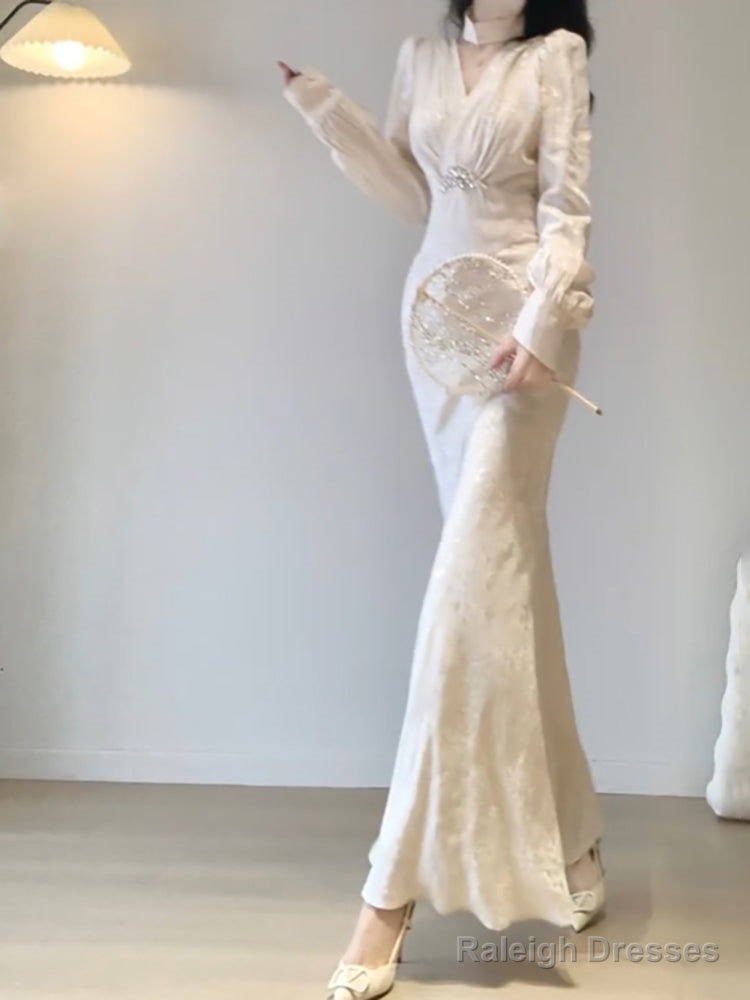Mermaid V Neckline Long Sleeves White Prom Dress Night Dresses Birthday Outfits