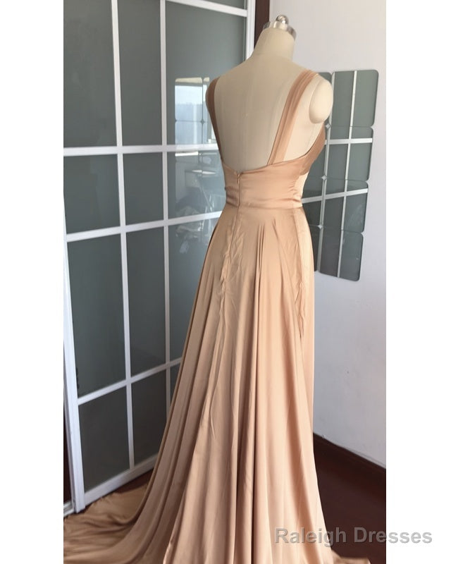 Plunge V-Neck Long Chiffon Bridesmaid Dress With Leg Split Secondary image