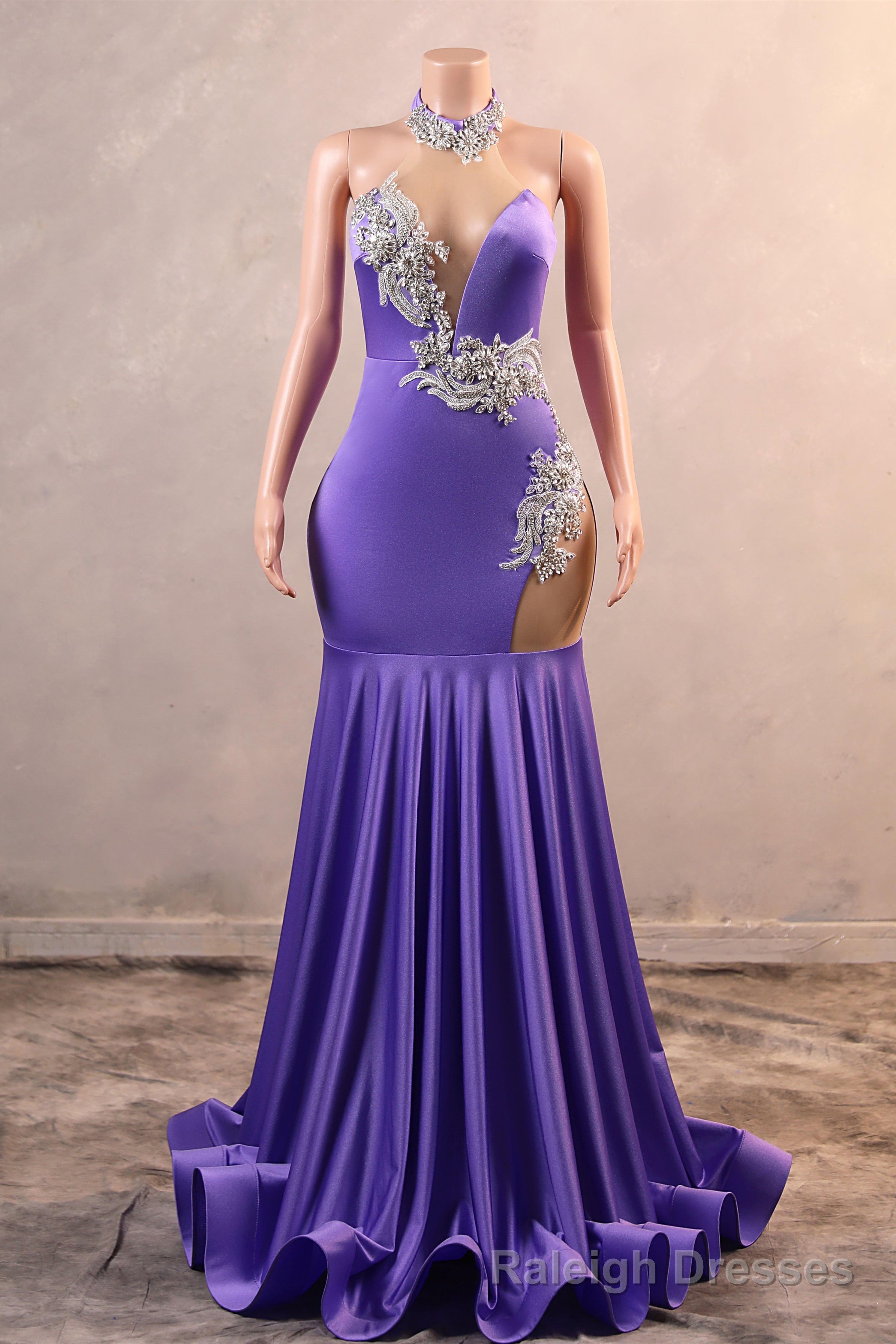 Sexy Purple Mermaid Prom Dresses Heavily Beading Women Evening Dresses Halter Neck