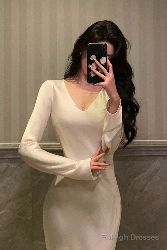 Sexy Sheath V Neckline Ivory Long Prom Dresses Birthday Outfits Evening Gown