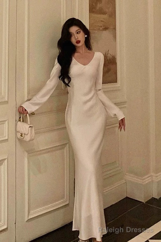 Sexy Sheath V Neckline Ivory Long Prom Dresses Birthday Outfits Evening Gown