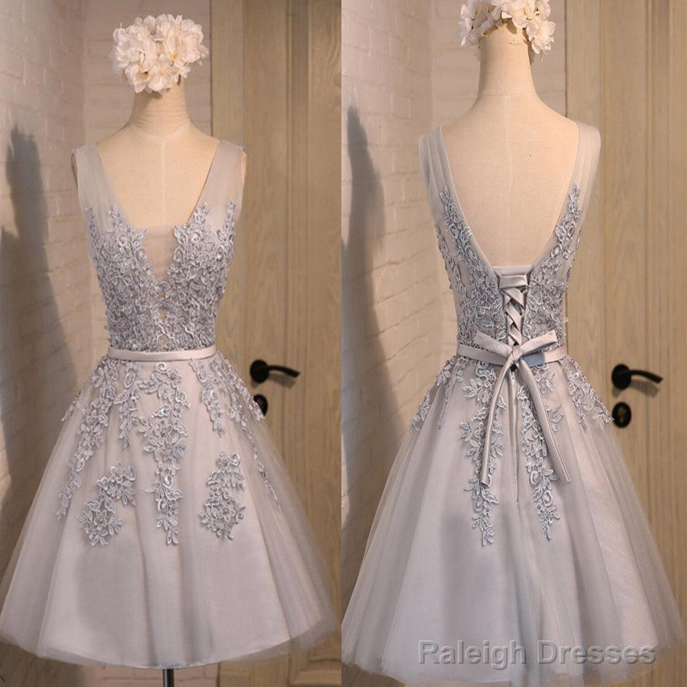 Short A-Line Deep V Neck V-Back Sleeveless Lace Up Back Organza Appliques Homecoming Dresses