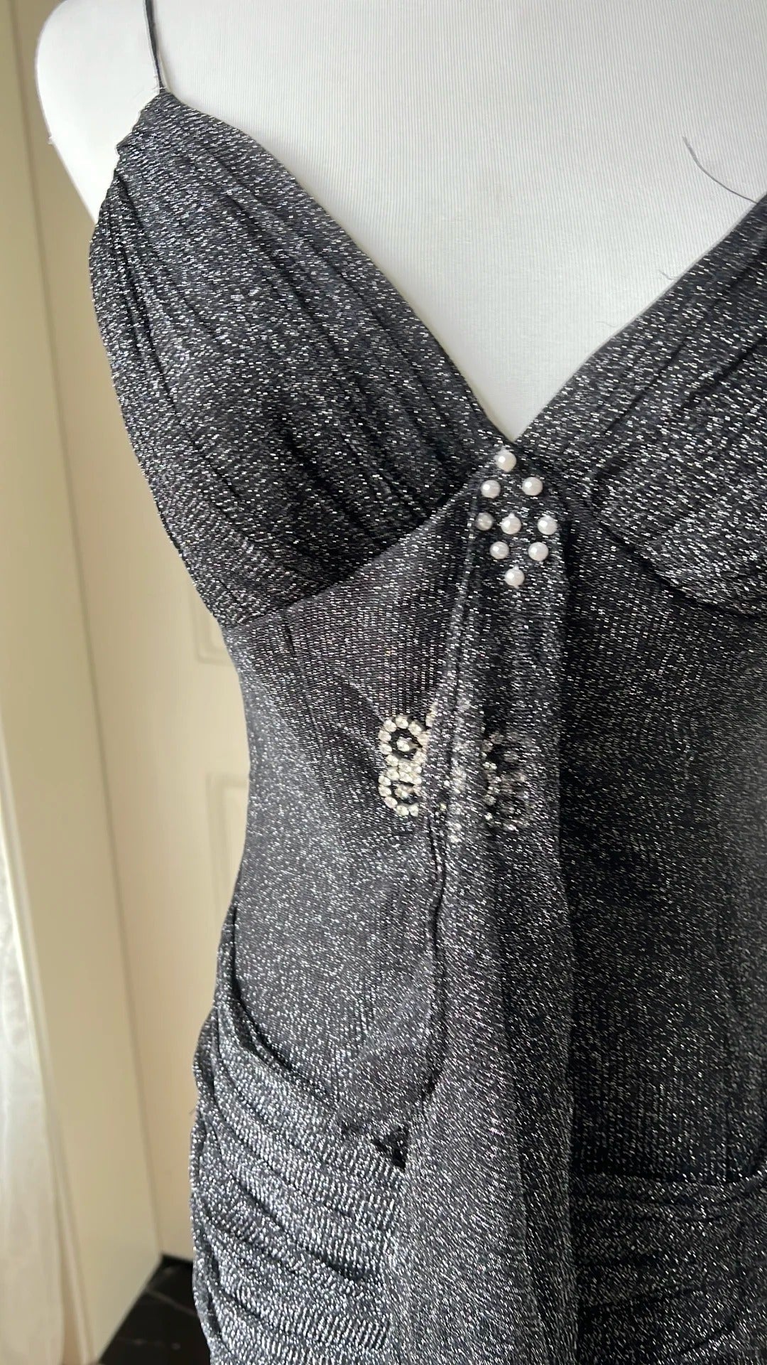 Sexy Silver-Black Mermaid Ruffled Deep V Halter Shimmering Long Formal Prom Dress