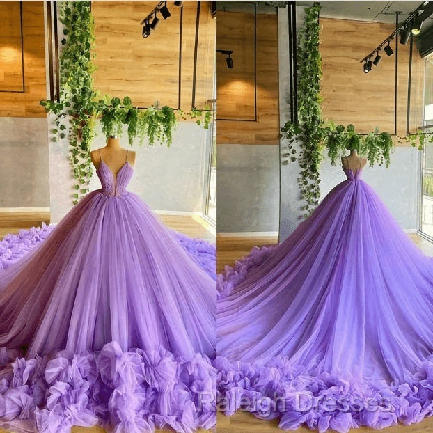 Sexy Spaghetti Straps Lavender Tulle Wedding Dresses Beading Bodice Secondary image
