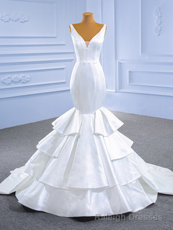 Sexy White Mermaid Satin V-neck Wedding Dress Main image