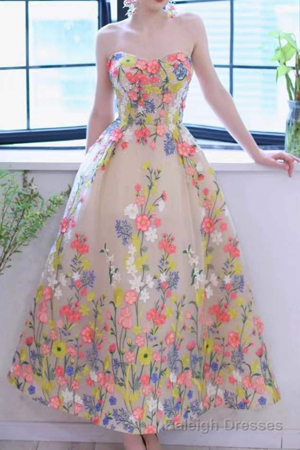 Ankle Length Sweetheart Embroidery Lace Homecoming Prom Dress with Flowers Secondary image