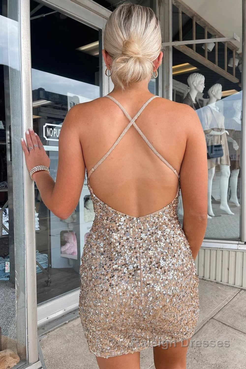 Sheath Champagne Sequins Short Homecoming Dress Secondary image
