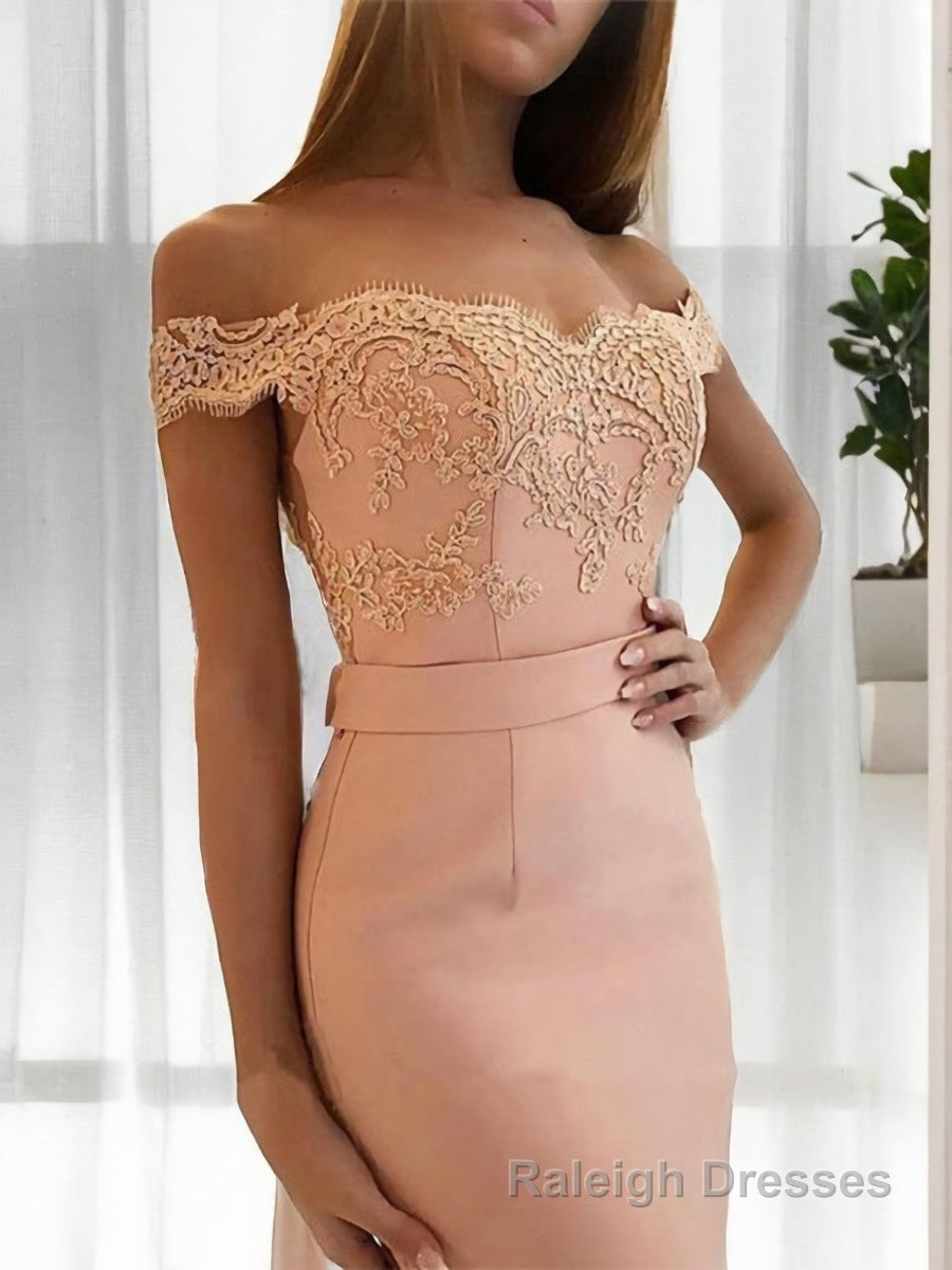 Sheath/Column Off-the-Shoulder Sweep Train Stretch Crepe Prom Dresses With Appliques Lace