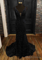 Sheath/Column Trumpet/Mermaid V Neck Sleeveless Velvet Sequins Sweep Train Prom Dresses