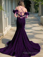 Sheath/Column V-neck Court Train Velvet Sequins Prom Dresses