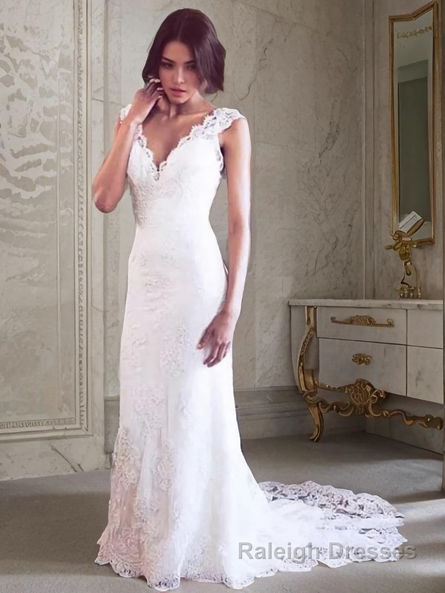 Sheath/Column V Neck Court Train Tulle Wedding Dresses Main image