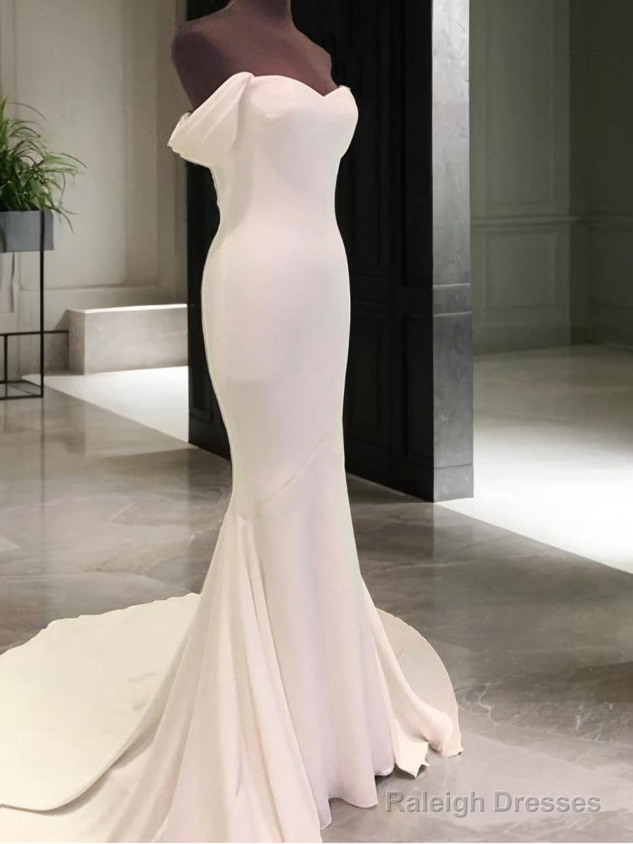 Sheath Off-The-Shoulder Short Sleeves Court Train Jersey Wedding Dresses Main image