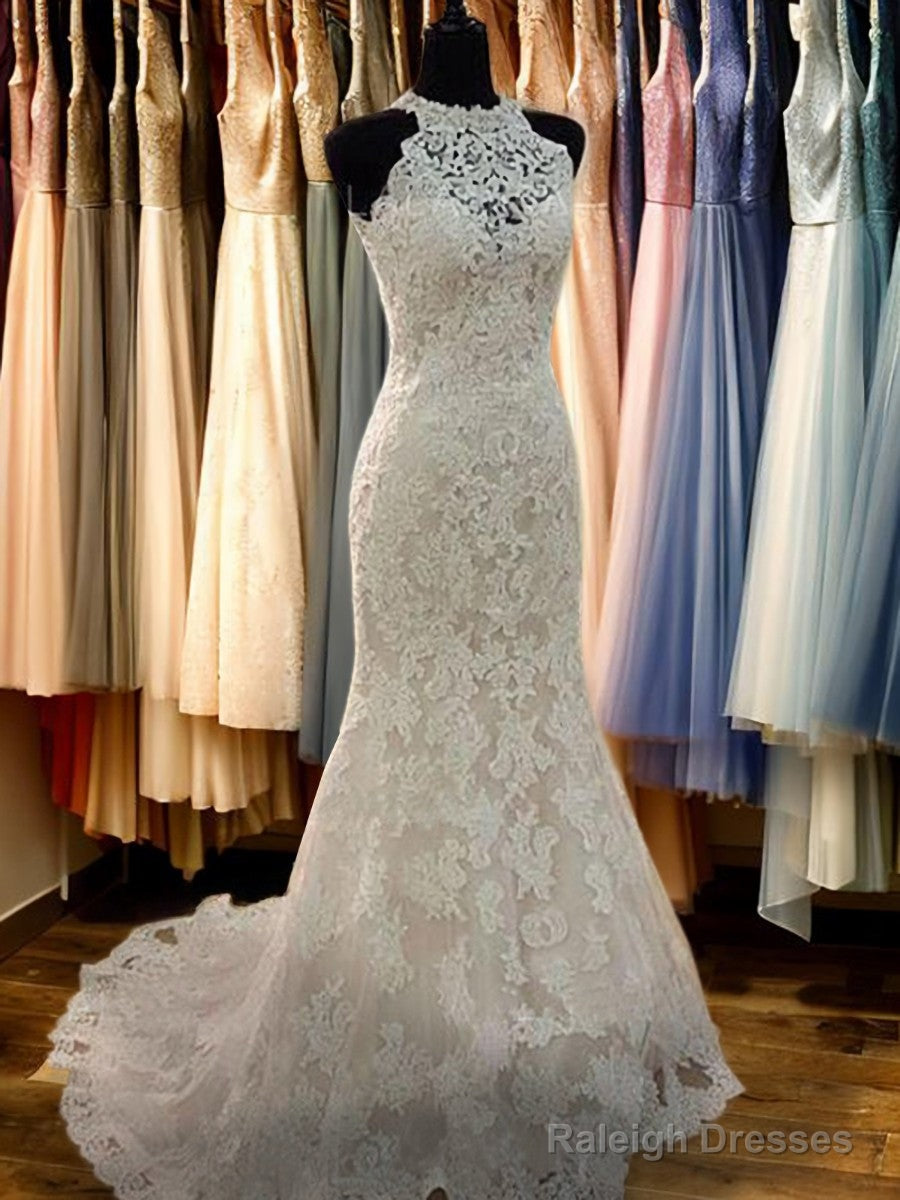 Sheath Scoop Applique Sweep Train Lace Wedding Dress Secondary image