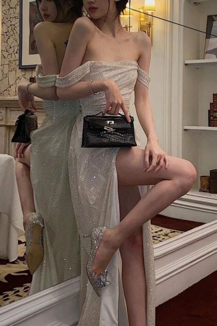 Shinny High Slit  Women Formal Evening Party Prom Gowns Secondary image