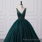 Shiny Emerald Green Sequined Tulle Quinceanera Dresses Backless V Neck Ball Gowns Evening Prom Dresses With Corset Back