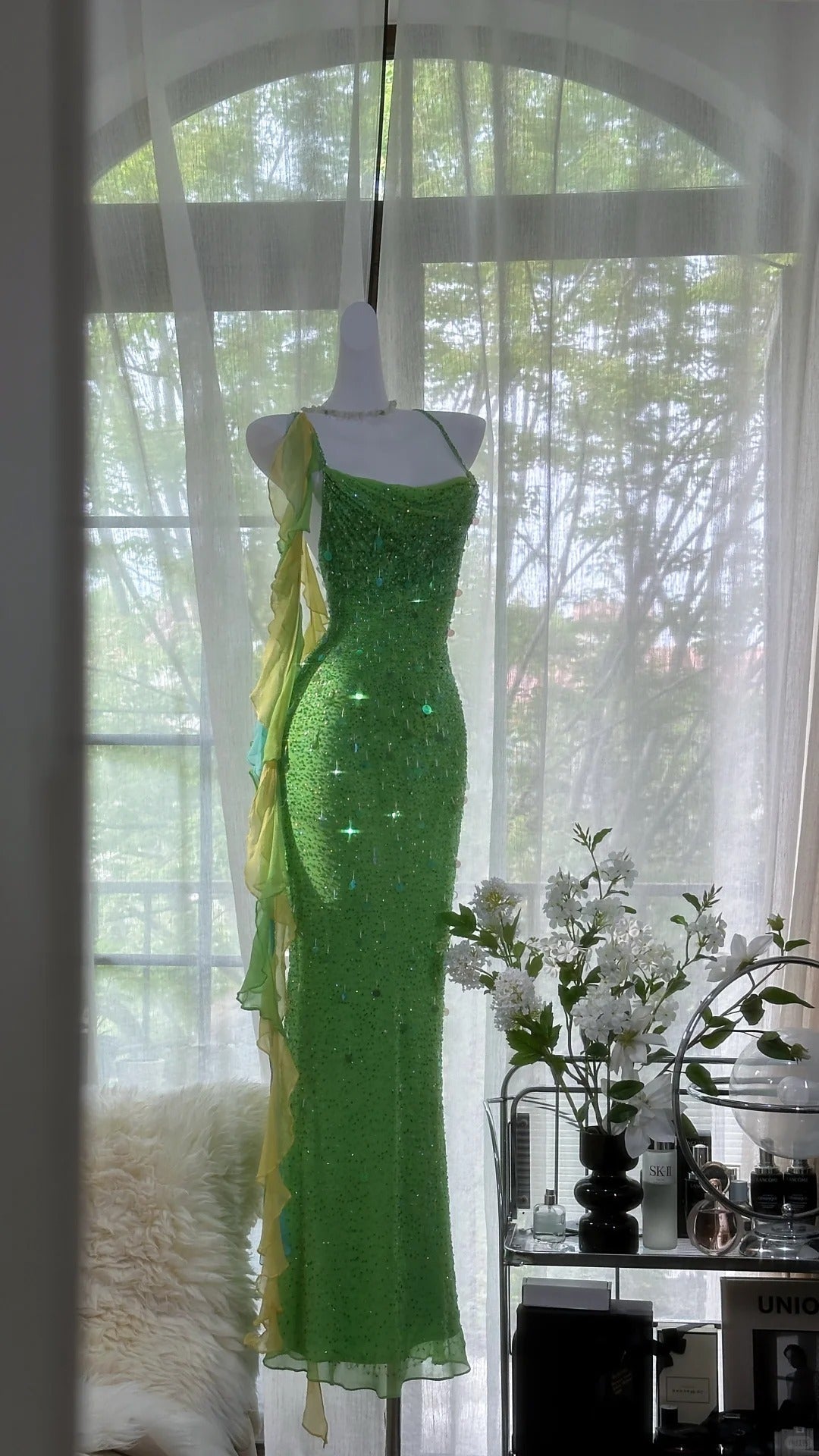 Shiny Full Beaded Heavy Green Mermaid Backless Prom Gown Formal Prom Dress Main image