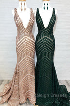 Shiny Mermaid Long V Neck Red Sequins Prom Dress