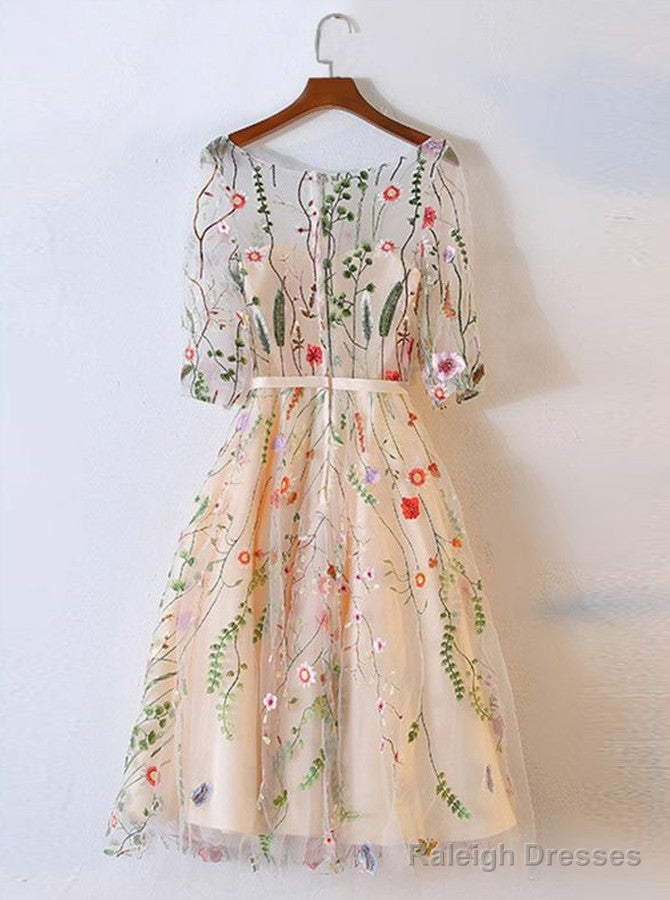 Short Beige Tulle Homecoming Dresses With Embroidery