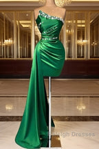 Short Green Sheath Strapless Satin Dresses