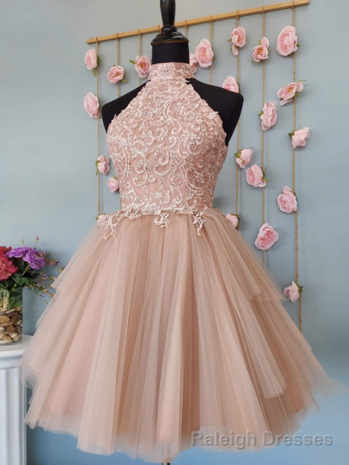Short Halter Neck Pink Lace Prom Dresses, Halter Neck Short Pink Lace Formal Homecoming Dresses Main image
